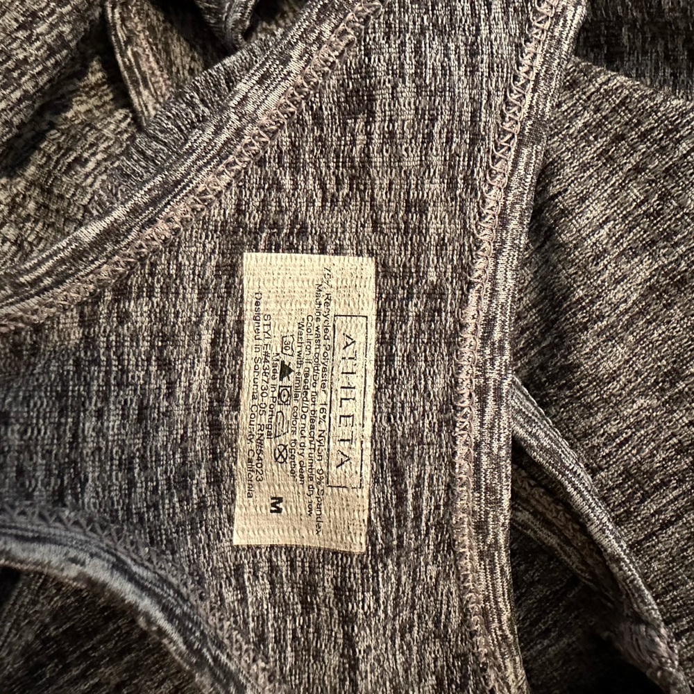 Athleta Ribbed Racer Bank Tank, size medium - Picture 3 of 3